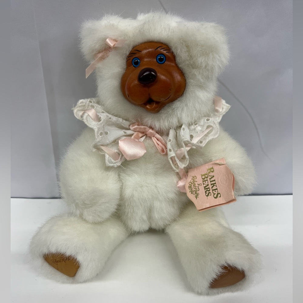 Vintage Raikes Valentine Bear 1989